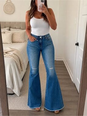 BOOT BARN Shyanne Ripped High Rise Flare Jeans Size 30 New!